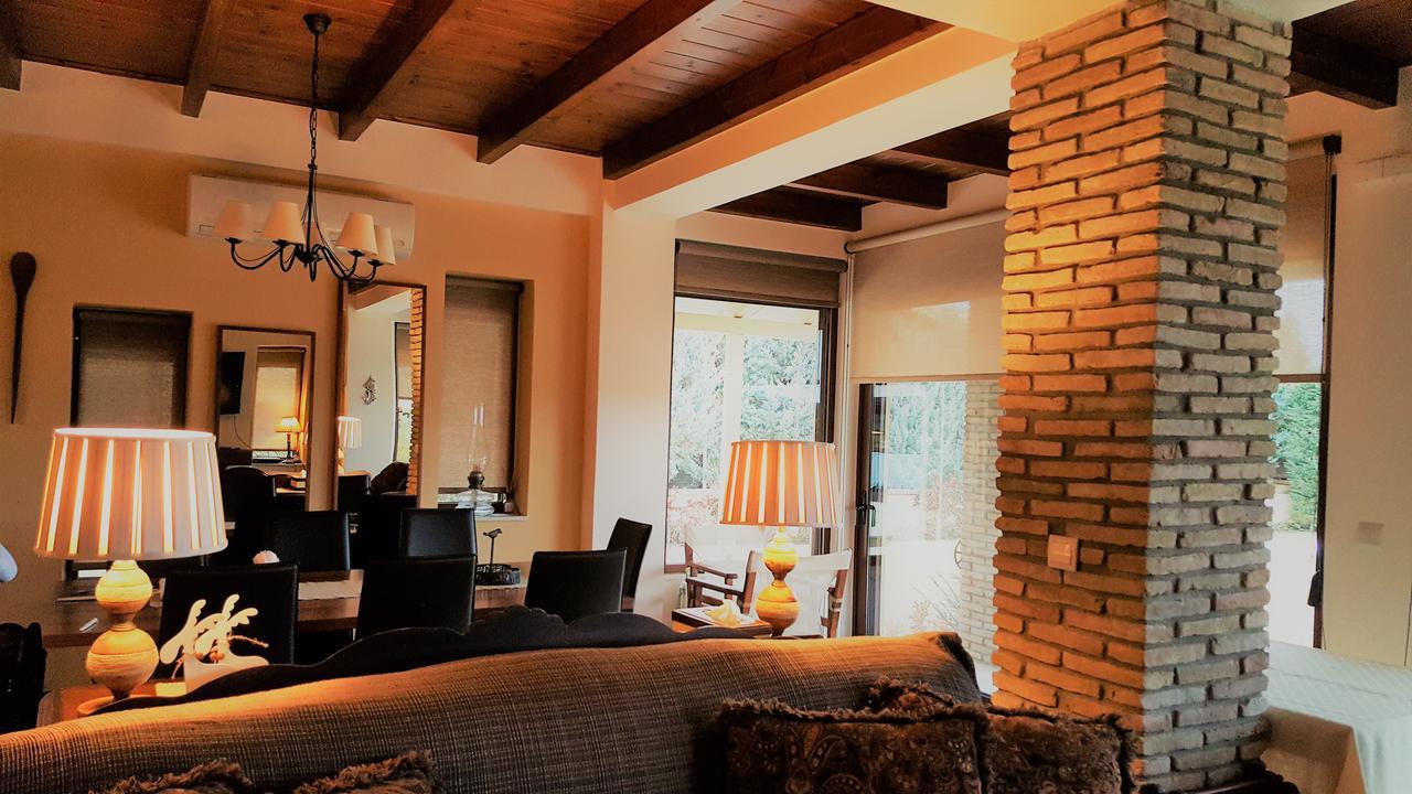 Mountain Chalet Livadi Aráhova Kültér fotó